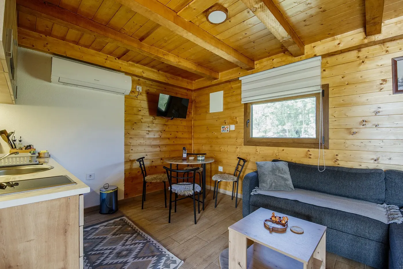 Cocina y comedor